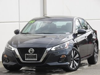Used 2022 Nissan Altima 2.5 SL image 1