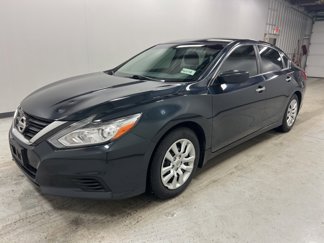 Used 2016 Nissan Altima 2.5 S w/ Interior Lighting Package image 1