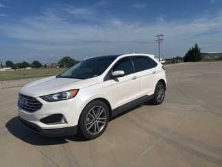 Used 2019 Ford Edge Titanium w/ Cold Weather Package image 1