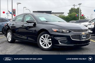Used 2017 Chevrolet Malibu LT image 1