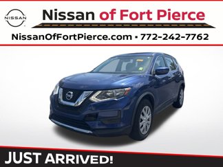 Used 2017 Nissan Rogue S image 1