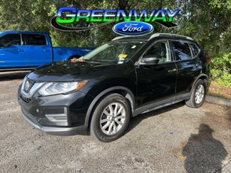 Used 2018 Nissan Rogue SV image 1