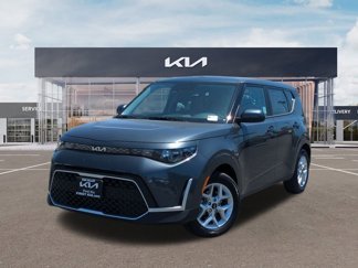 New 2025 Kia Soul LX image 1