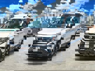 Used 2022 Volkswagen Taos S image 1
