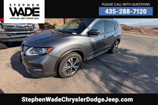 Used 2018 Nissan Rogue SL image 1