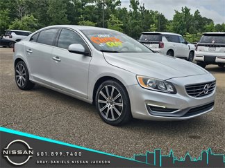 Used 2017 Volvo S60 T5 Inscription w/ Convenience Package image 1