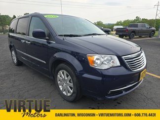 Used 2016 Chrysler Town & Country Touring w/ Driver Convenience Group image 1