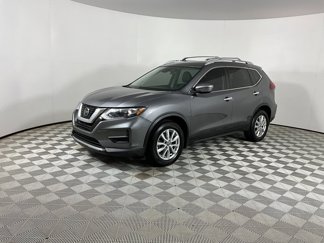 Used 2019 Nissan Rogue SV image 1