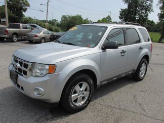 Used 2011 Ford Escape XLT image 1