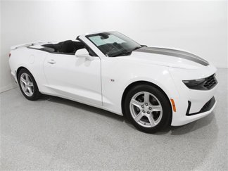 Used 2023 Chevrolet Camaro LT image 1