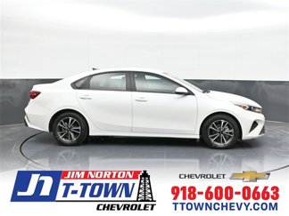 Used 2024 Kia Forte LXS image 1