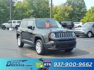 Used 2017 Jeep Renegade Latitude w/ Cold Weather Group image 1