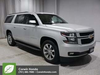 Used 2016 Chevrolet Suburban LT image 1