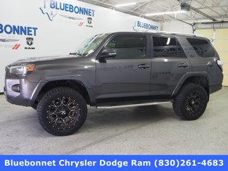 Used 2015 Toyota 4Runner SR5 image 1