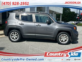 Used 2021 Jeep Renegade Latitude image 1