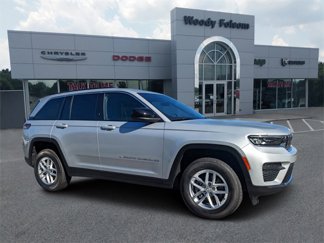 New 2025 Jeep Grand Cherokee Laredo w/ Trailer Tow Package image 1
