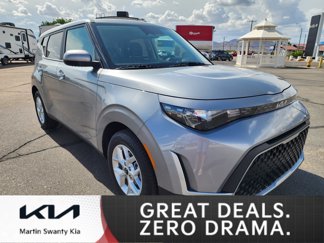 New 2025 Kia Soul LX image 1