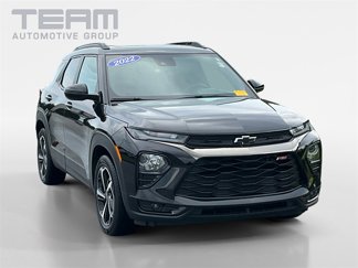 Used 2022 Chevrolet TrailBlazer RS w/ Sun and Liftgate Package image 1