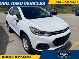 Used 2022 Chevrolet Trax LT w/ LT Convenience Package image 1