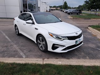 Used 2019 Kia Optima S w/ S Panoramic Sunroof Package image 1