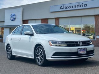 Used 2018 Volkswagen Jetta SE image 1