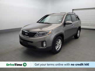 Used 2015 Kia Sorento LX image 1