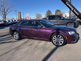 Used 2020 Chrysler 300 Touring w/ Chrome Appearance Package image 1
