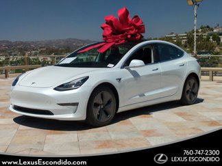 Used 2019 Tesla Model 3 Long Range image 1