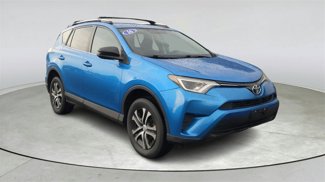 Used 2016 Toyota RAV4 LE image 1
