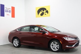 Used 2016 Chrysler 200 Limited image 1