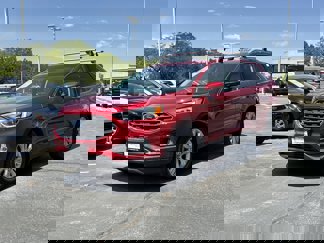 Used 2020 Ford Edge Titanium w/ Class II Trailer Tow Package image 1