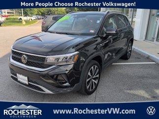 Used 2022 Volkswagen Taos SE image 1