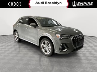Used 2023 Audi Q3 2.0T Premium w/ Convenience Package image 1