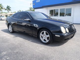 Used 2002 Mercedes-Benz CLK 320 Coupe image 1