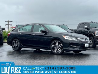 Used 2017 Honda Accord Sport image 1