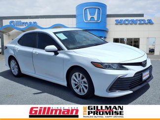 Used 2021 Toyota Camry LE w/ Carpet Mat Package (TMS) image 1