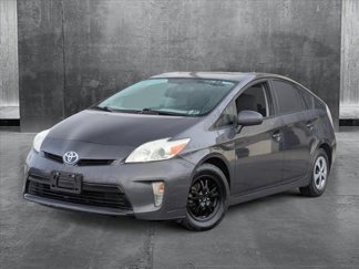 Used 2014 Toyota Prius Two image 1