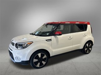 Used 2019 Kia Soul + image 1