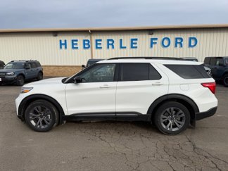 Used 2022 Ford Explorer XLT w/ Equipment Group 202A image 1