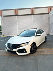 Used 2017 Honda Civic EX image 1