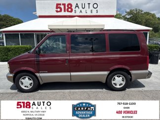 Used 2002 GMC Safari SLT w/ SLT Marketing Option Pkg 3 image 1