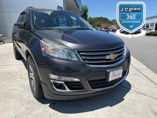 Used 2016 Chevrolet Traverse LT image 1