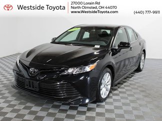 Used 2018 Toyota Camry LE image 1