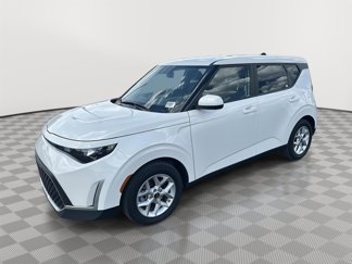 Used 2024 Kia Soul LX w/ Option Group 015 image 1