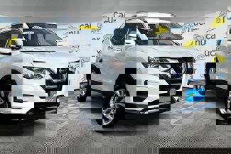 Used 2020 Nissan Rogue SV image 1