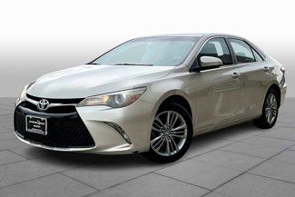 Used 2016 Toyota Camry SE image 1