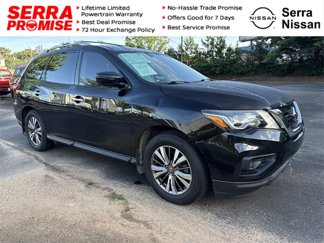 Used 2018 Nissan Pathfinder S image 1