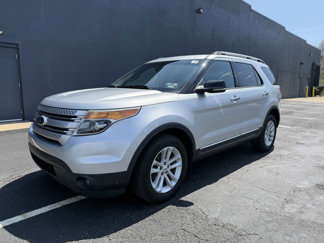 Used 2013 Ford Explorer XLT image 1