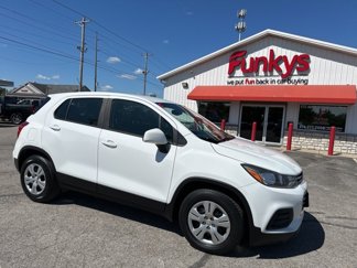 Used 2018 Chevrolet Trax LS image 1
