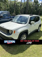 Used 2017 Jeep Renegade Latitude image 1